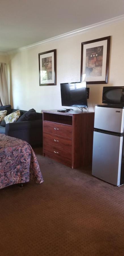Sierra Crossing Motel Bloomington Екстер'єр фото