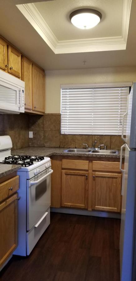 Sierra Crossing Motel Bloomington Екстер'єр фото